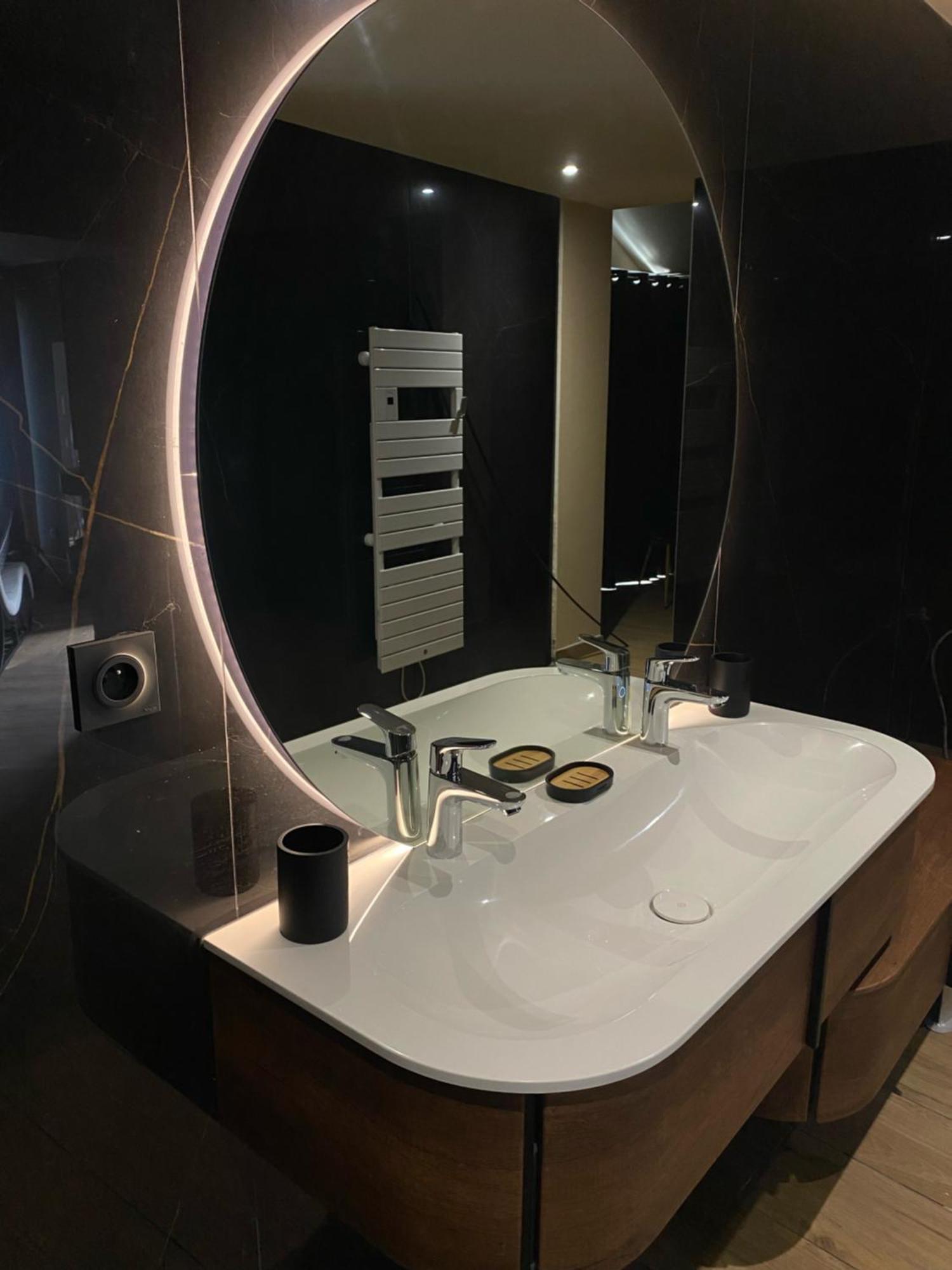 Domaine Du Sauge Hotel La Riche Екстериор снимка